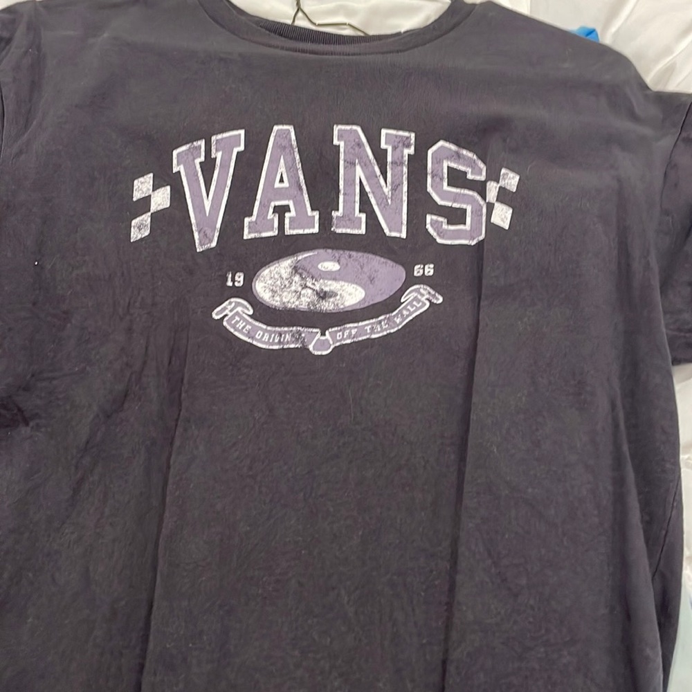 vans tee